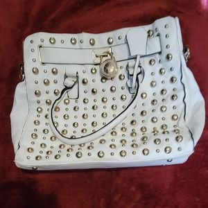 MK(NOT MK)SHOULDER BAG WHITE BRASS STUD